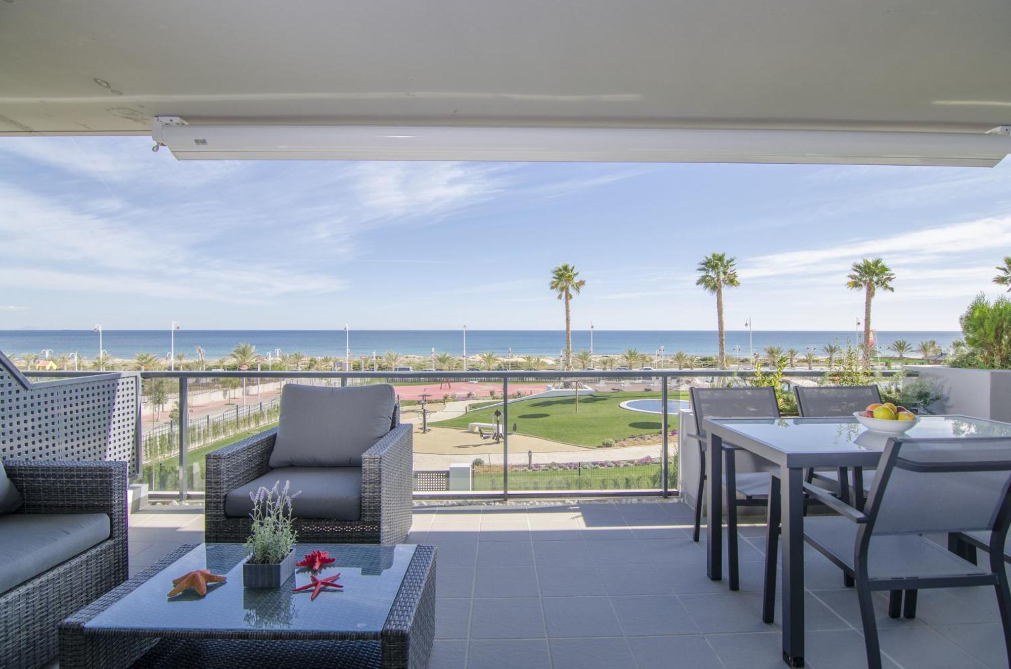 Ocean View By Mar Holidays Arenales del Sol Rum bild
