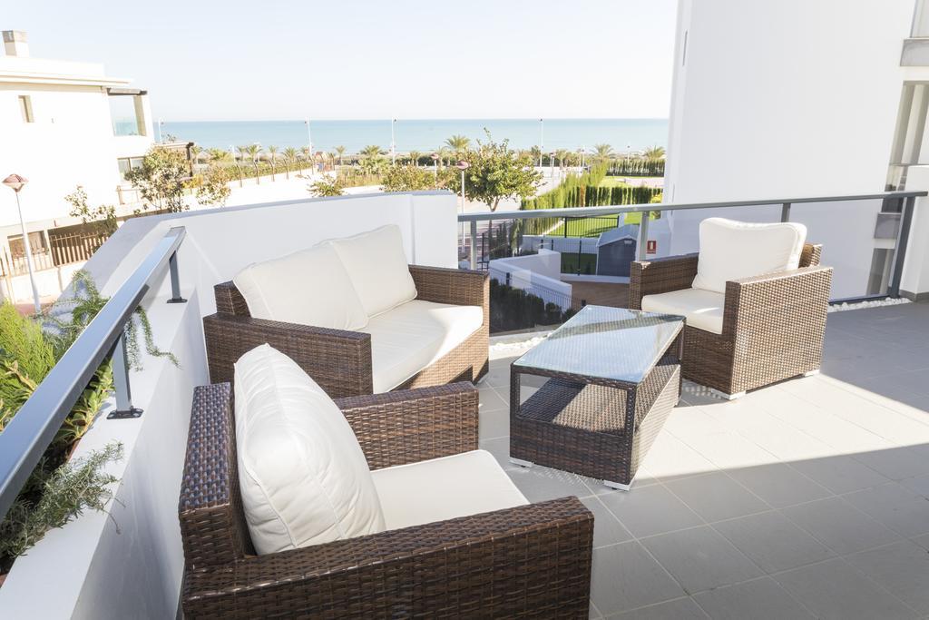 Ocean View By Mar Holidays Arenales del Sol Exteriör bild