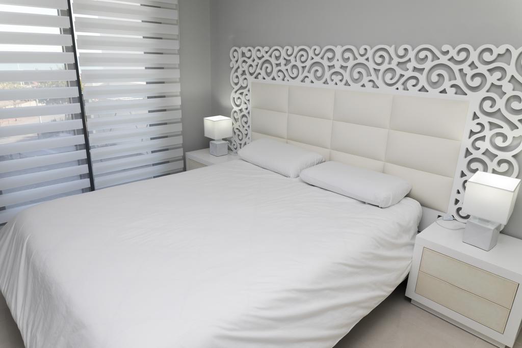 Ocean View By Mar Holidays Arenales del Sol Exteriör bild