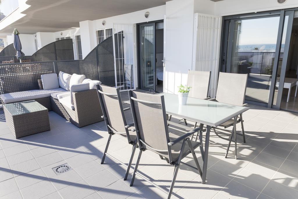 Ocean View By Mar Holidays Arenales del Sol Exteriör bild