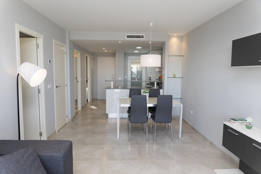 Ocean View By Mar Holidays Arenales del Sol Exteriör bild
