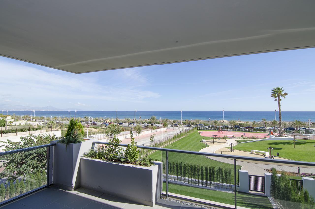 Ocean View By Mar Holidays Arenales del Sol Rum bild
